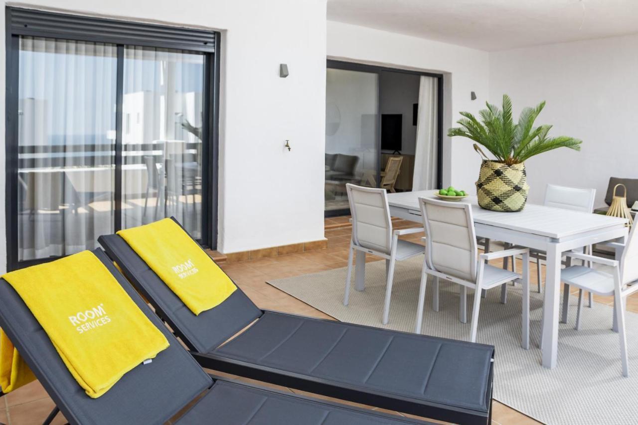 Djc - Modern 2 Bedroom Apartment Close To Beach Casares Kültér fotó